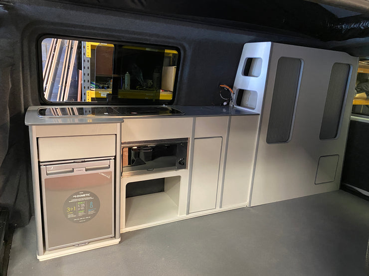 VW T6 LWB Furniture